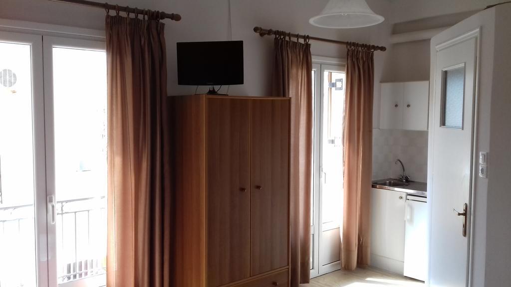 Kabanis Rooms Ermupoli Zewnętrze zdjęcie